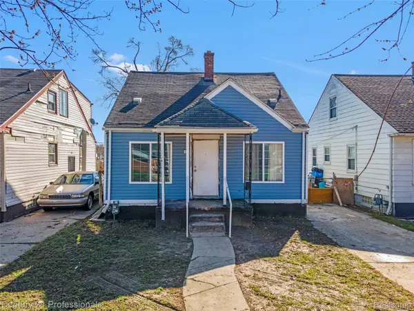 8040 Plainview Avenue, Detroit, MI 48228