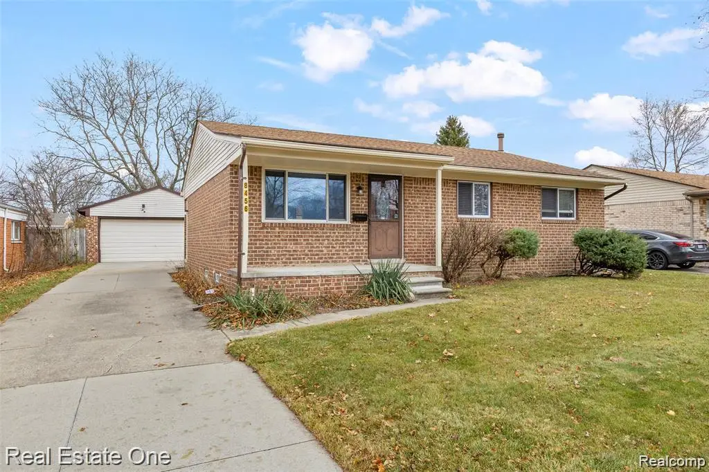 8456 Robindale Avenue, Dearborn Heights, MI 48127 - #1