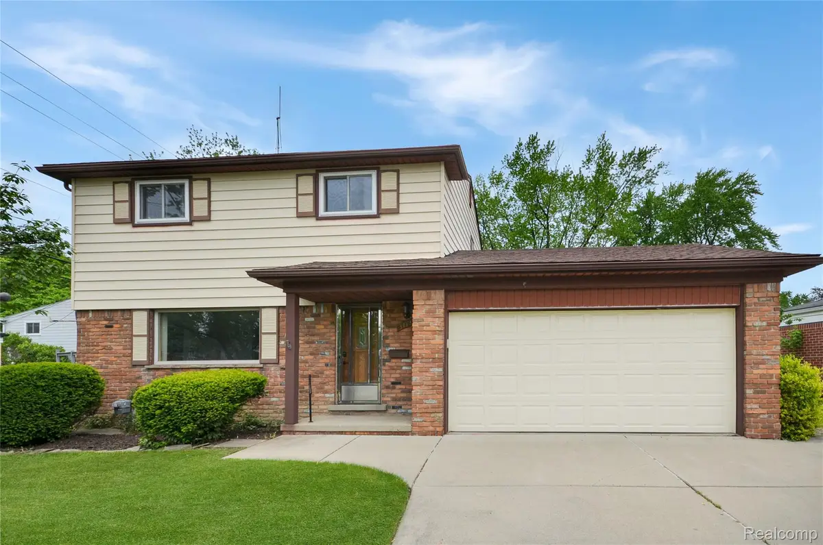 31139 Tecla Drive, Warren, MI 48088 - #1