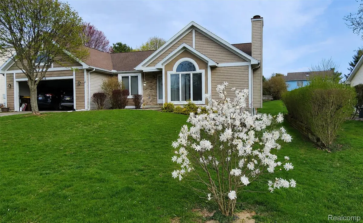 5926 Buttonwood Drive, Haslett, MI 48840 - #1