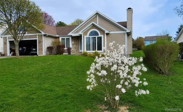 5926 Buttonwood Drive, Haslett, MI 48840