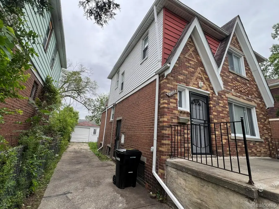 15862 Stansbury Street, Detroit, MI 48227 - #2