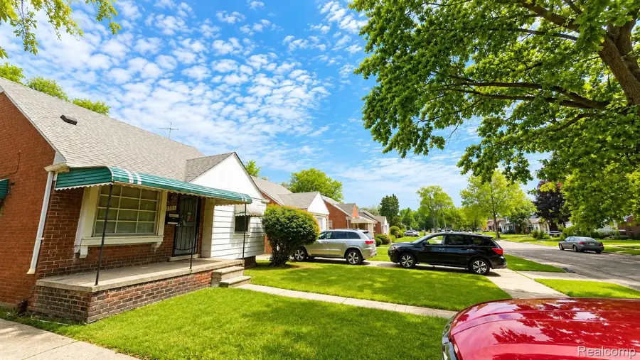 12585 Duchess Street, Detroit, MI 48224 - #2