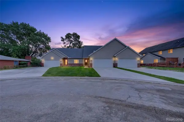 24784 Ashley Court, Redford, MI 48239