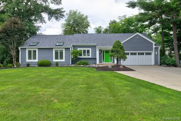 2973 Thorncrest Drive Se, GrandRapids, MI 49546