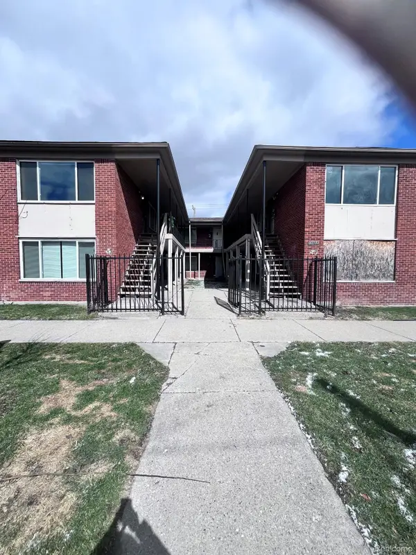 10400 Whittier Street, Detroit, MI 48224