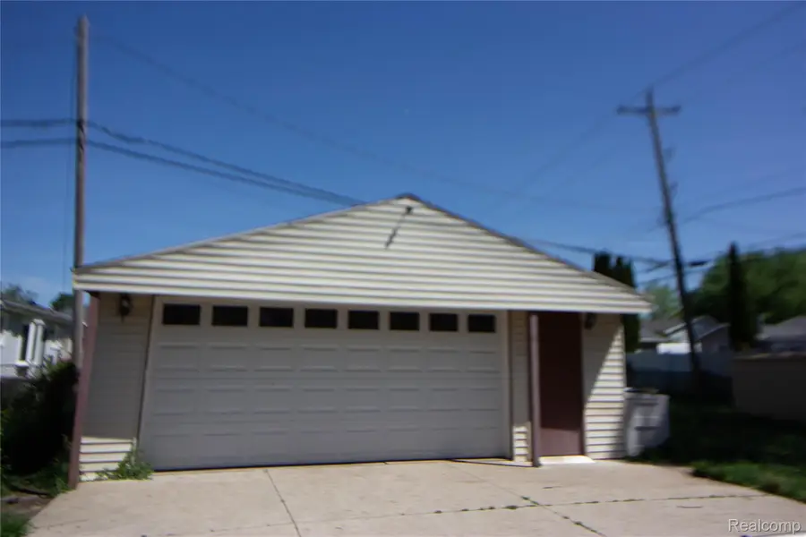 30422 Leroy Street, Romulus, MI 48174 - #3