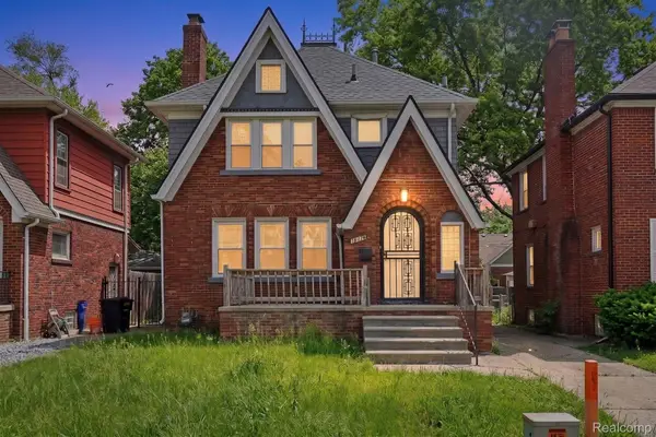 16176 Ohio Street, Detroit, MI 48221
