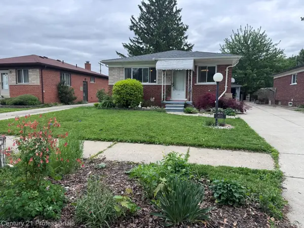 4973 Williams Street, DearbornHeights, MI 48125