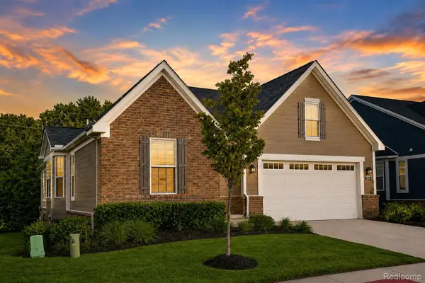 154 Mulberry Lane, RochesterHills, MI 48309