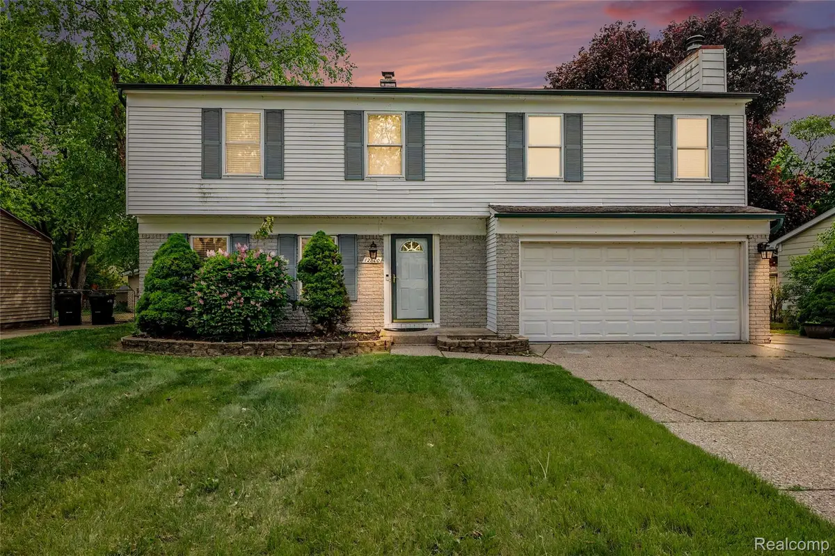 12800 Daily Drive, Sterling Heights, MI 48313 - #1