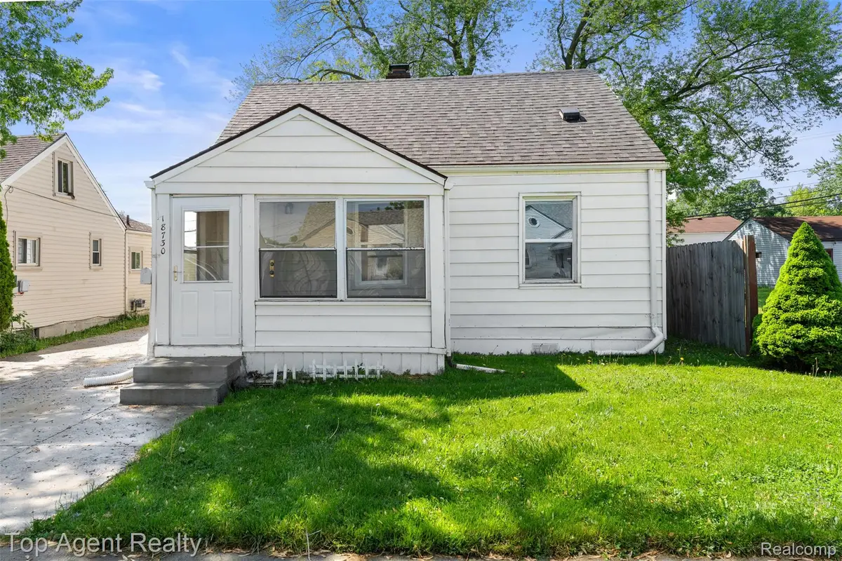 18730 Meier Street, Roseville, MI 48066 - #1