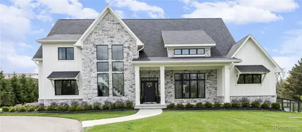 8439 Holcomb Road, Clarkston, MI 48348