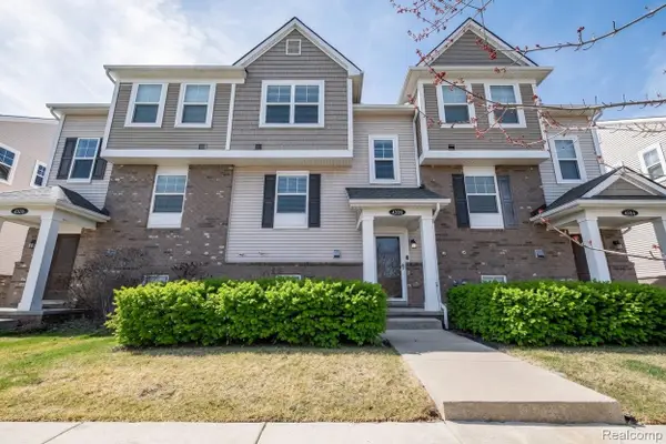 4580 Bradley Circle #24, Troy, MI 48085