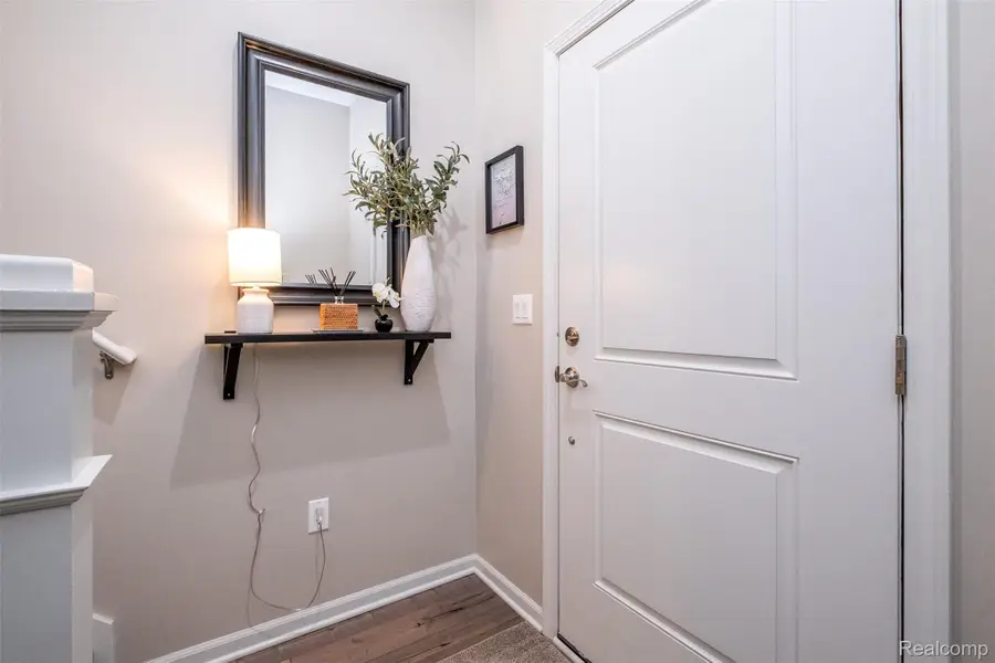 4580 Bradley Circle #24, Troy, MI 48085 - #2