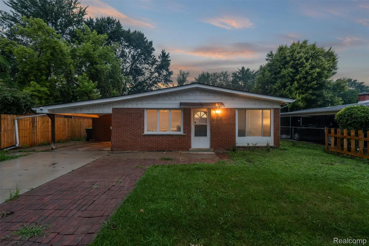 1579 Dulong Avenue, Madison Heights, MI 48071 - #1