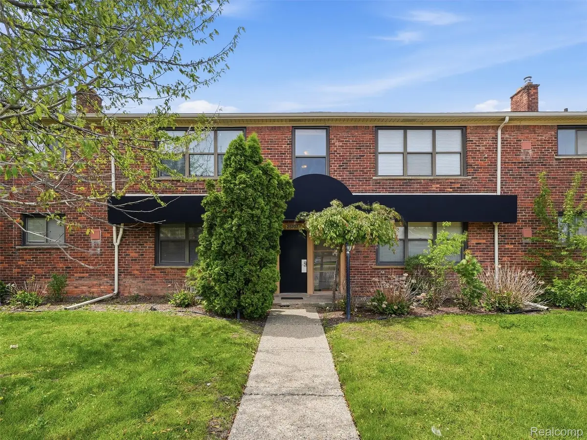25707 Woodward Avenue, Royal Oak, MI 48067 - #1