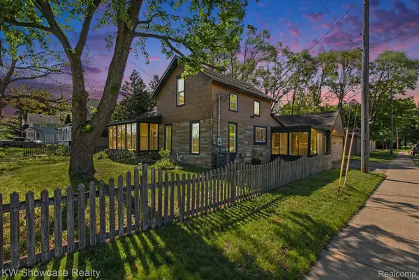 349 W Livingston Road, Highland, MI 48357