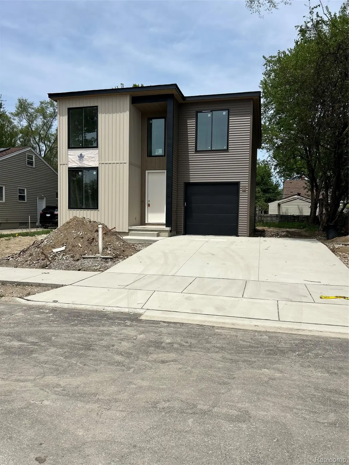 1335 E Cambourne Street, Ferndale, MI 48220 - #1