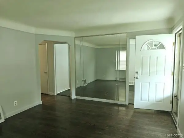 22544 Frisbee Street, Detroit, MI 48219 - #2