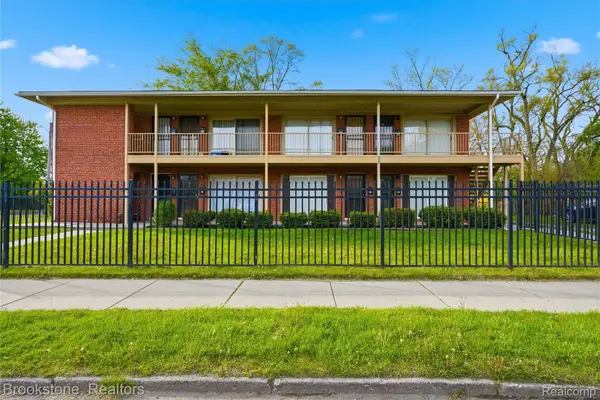 9439 Chalmers Street, Detroit, MI 48213