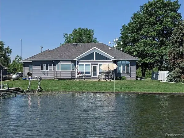 5871 Sandy Drive, Pinconning, MI 48650