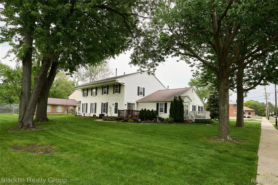 22625 Martin Road, Saint Clair Shores, MI 48081 - #3