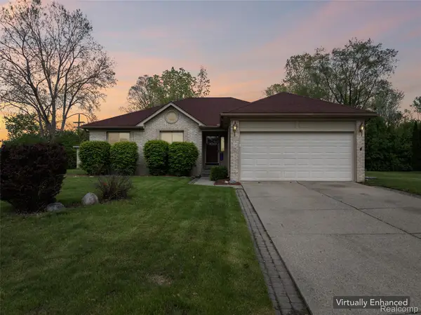 3583 Yardly Court, SterlingHeights, MI 48310