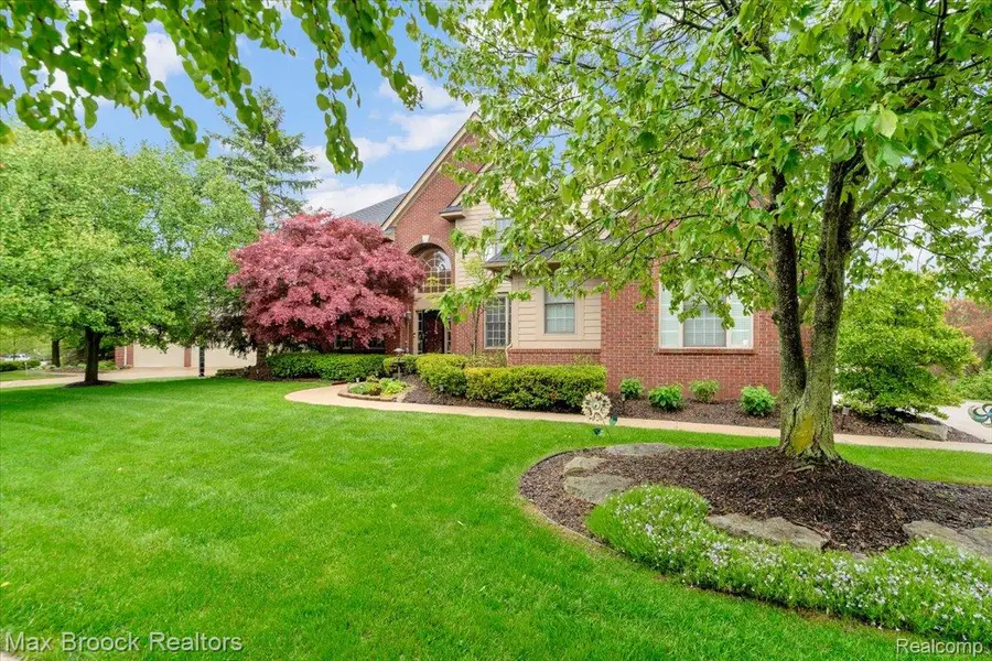 47071 Northumberland Street, Novi, MI 48374 - #3
