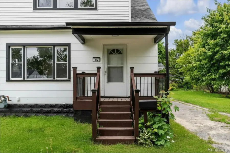 45 E Rutgers Avenue, Pontiac, MI 48340 - #2