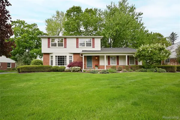 2648 Kopson Court, BloomfieldHills, MI 48304