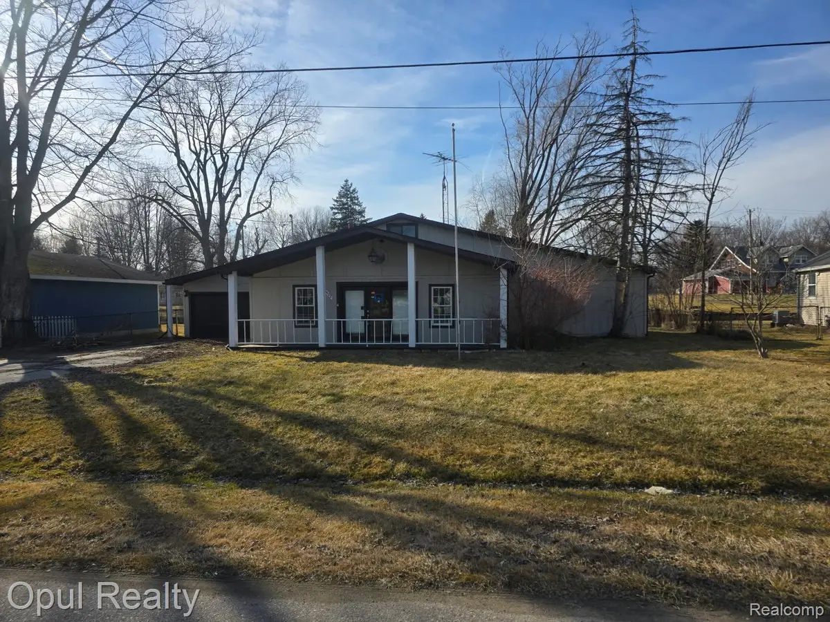 5402 Orchard Drive, East China, MI 48054 - #1