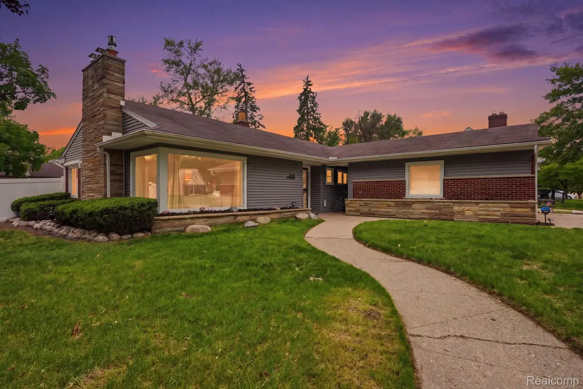 18405 Westland Avenue, Southfield, MI 48075 - #1