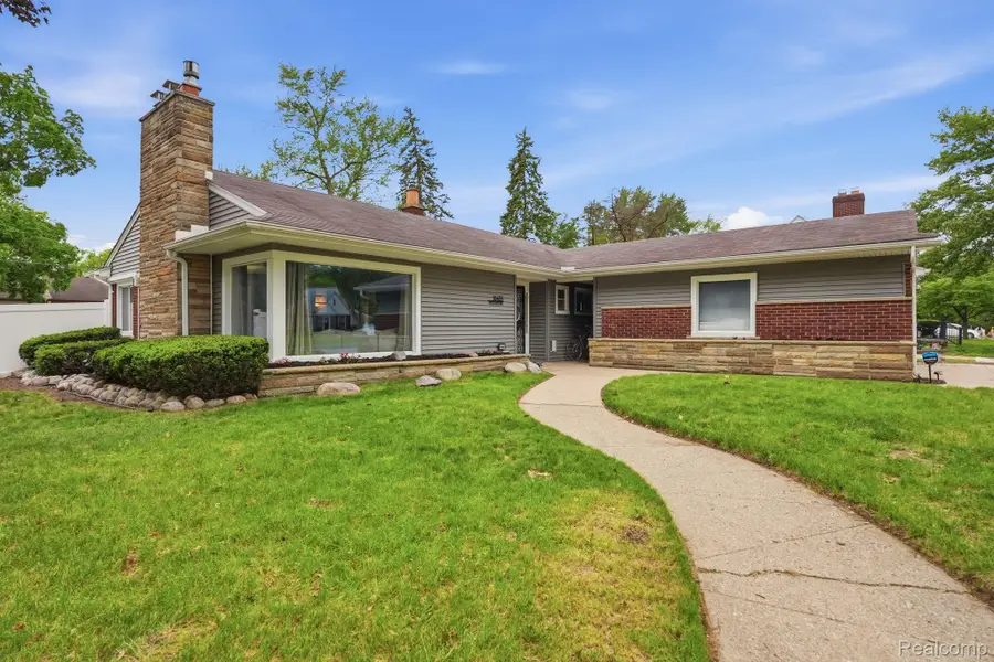 18405 Westland Avenue, Southfield, MI 48075 - #2