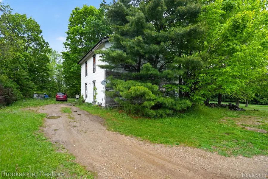 4658 E Territorial Road, Pleasant Lake, MI 49272 - #2