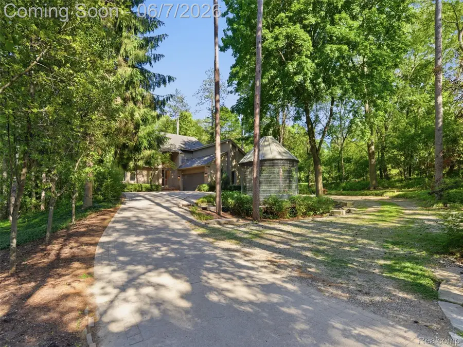 202 Nakomis Trail, Orion, MI 48362 - #2