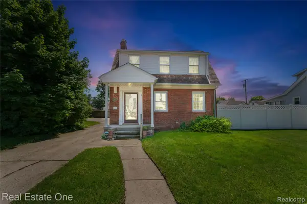 433 Kings Highway, Wyandotte, MI 48192