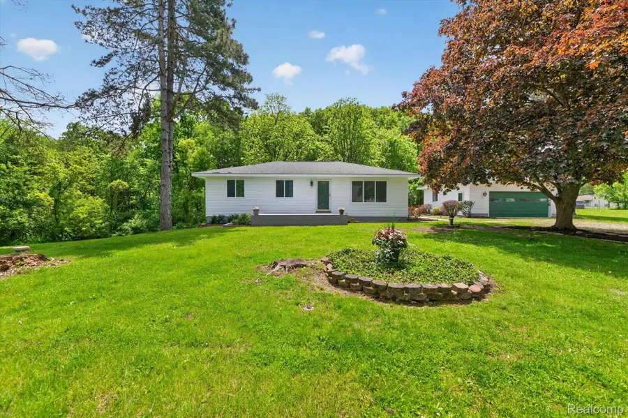 1976 Kathy Drive, Hamburg, MI 48189 - #3