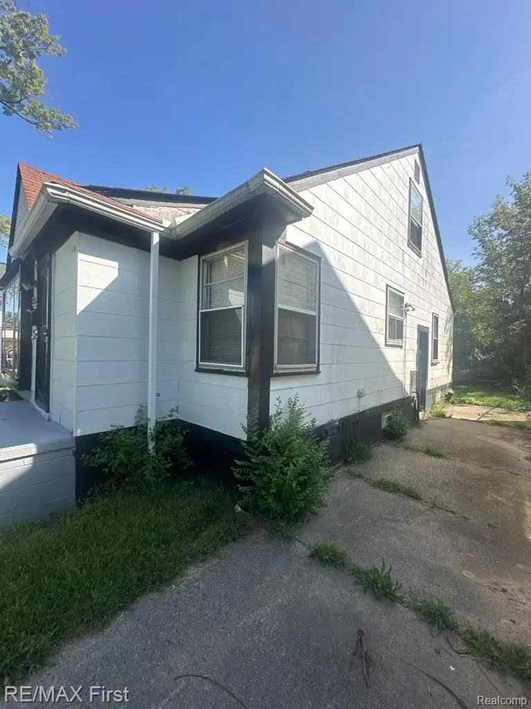 18932 Riverview Street, Detroit, MI 48219 - #2