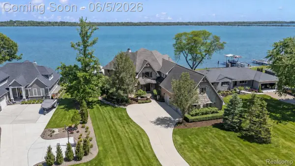28195 Elba Drive, GrosseIle, MI 48138