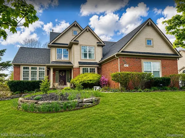 5457 Shelton Drive, CommerceTwp, MI 48382