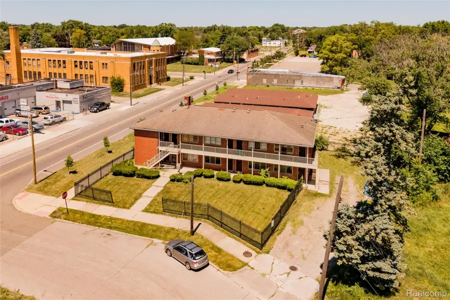 9700 Chalmers Street, Detroit, MI 48213 - #3