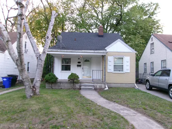 7507 W Parkway Street, Redford, MI 48239