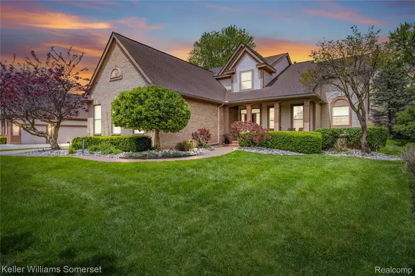 8354 Hummingbird, CommerceTwp, MI 48382