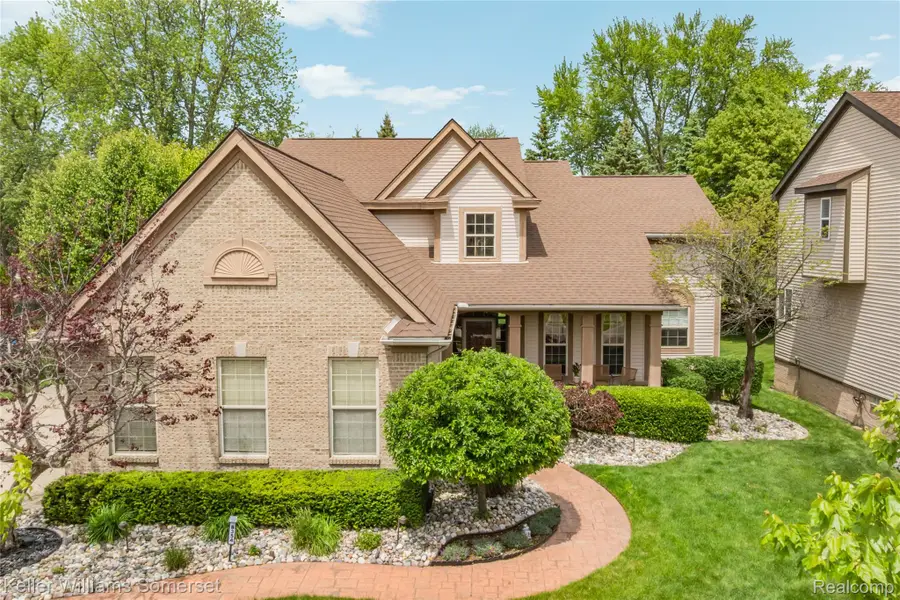 8354 Hummingbird, Commerce Township, MI 48382 - #3