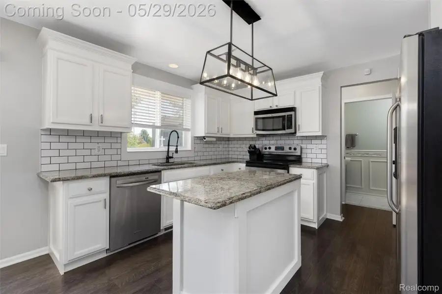 56312 Oasis Drive, Macomb, MI 48042 - #3