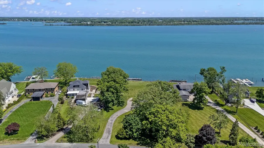 28095 Elba Drive, Grosse Ile, MI 48138 - #3