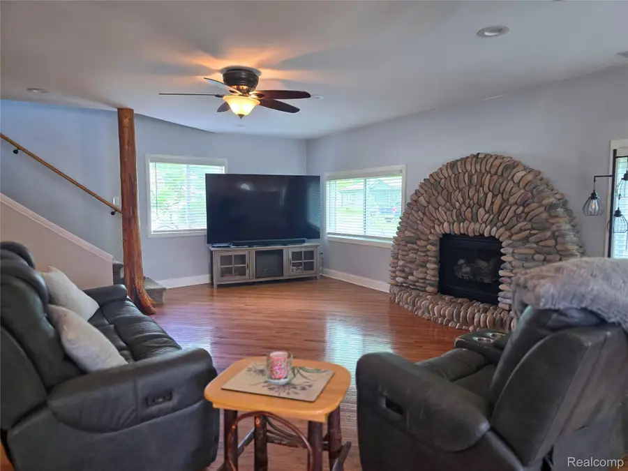 135 N Haven Street, Novi, MI 48377 - #3