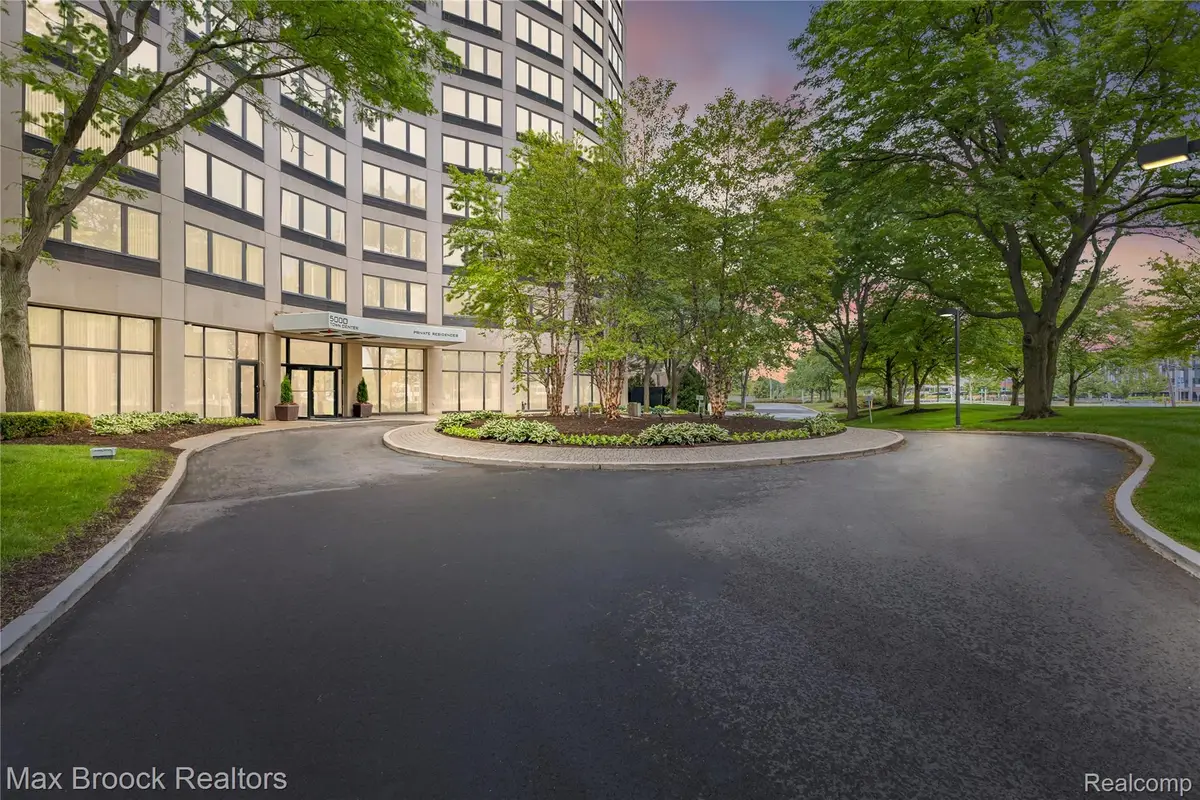 5000 Town Center #2605, Southfield, MI 48075 - #1