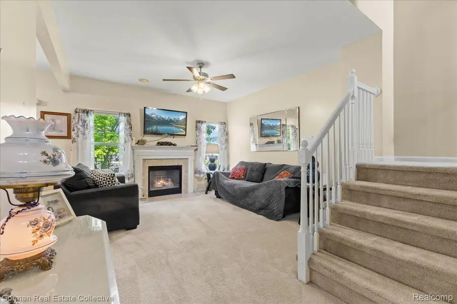 3146 Brookside Drive, Waterford, MI 48328 - #2